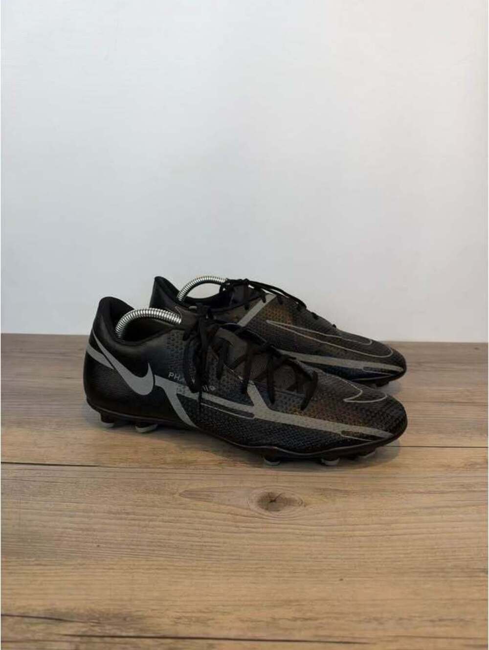 Nike Phantom GT Soccer Cleats Men's Size 10